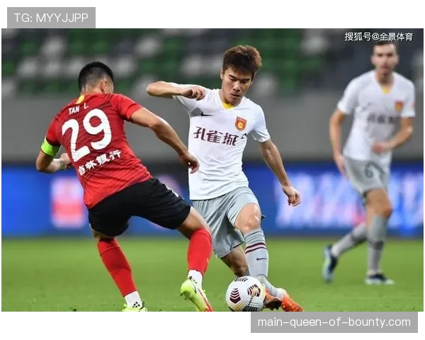 深圳险胜江苏守住12连胜 贺希宁外线回暖首节建立优势 深圳险胜江苏守住12连胜 贺希宁外线回暖首节建立优势